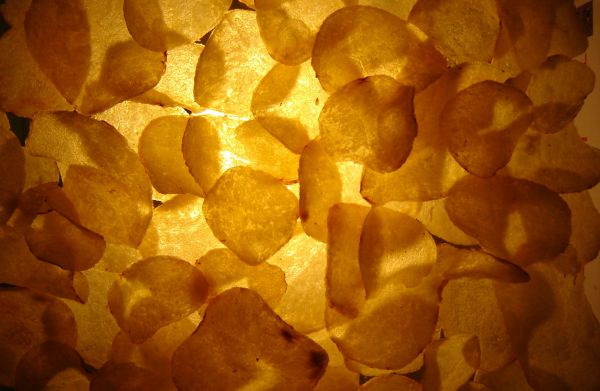 Light potato chips